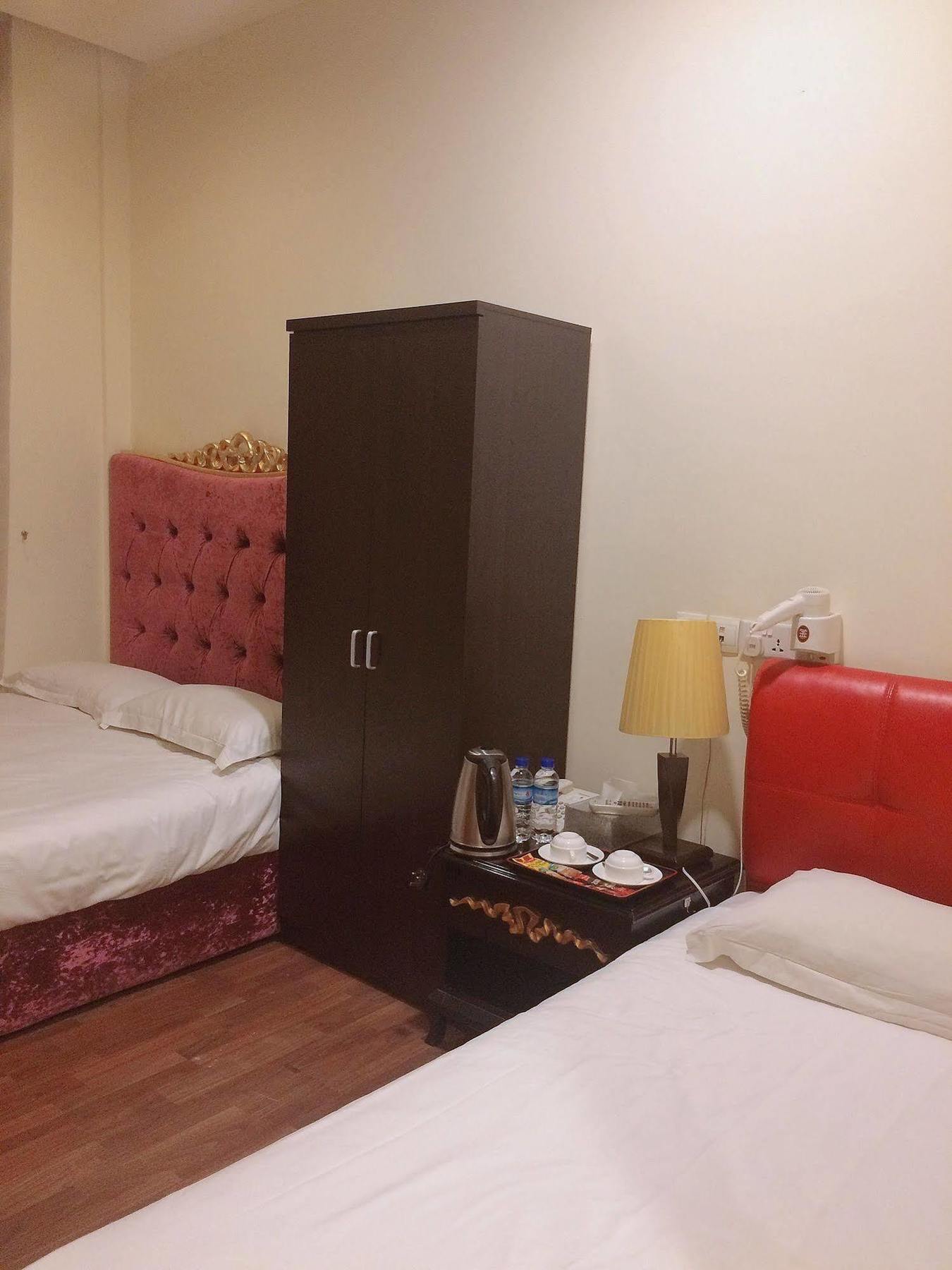 Zen Rooms Jinshan Hotel Singapore Exterior photo